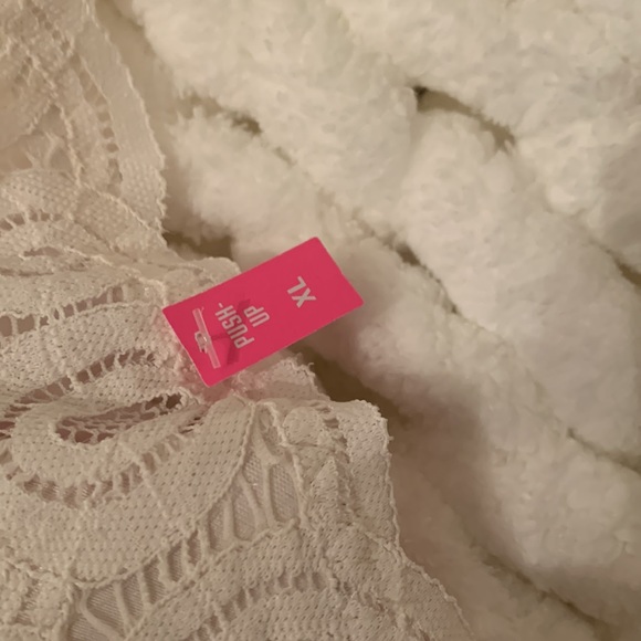 NEW Victoria Secret Racerback Bra XL White - Picture 2 of 5